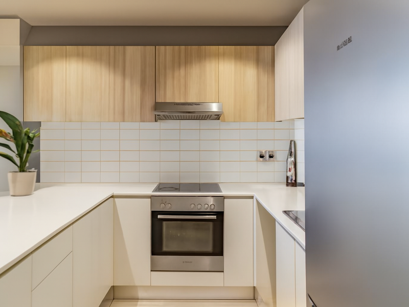 Sleek & Modern Apartment in De Waterkant - Photo 6