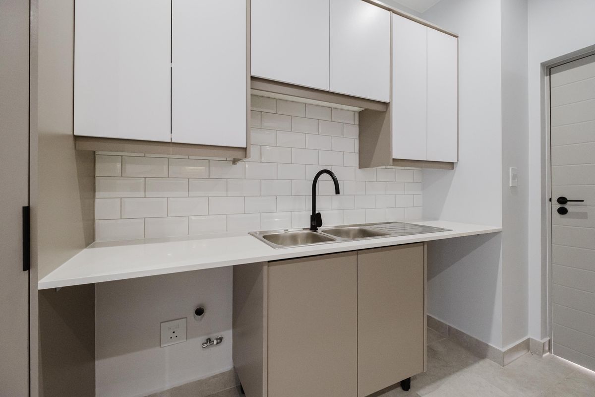 Two bedroom Two bathroom for sale in Edenburg - Photo 3