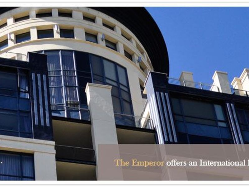 CORPORATE FURNISHED APARTMENT FOR SALE AT THE SANDTON EMPEROR - Photo 2