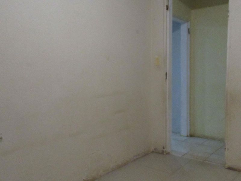 Spacious & Modern 3-Bedroom Family Home on a Generous Erf - Photo 8