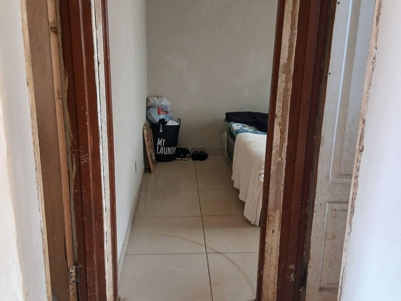 Spacious & Versatile Family Home with Income Potential in Extension 10 - Photo 9