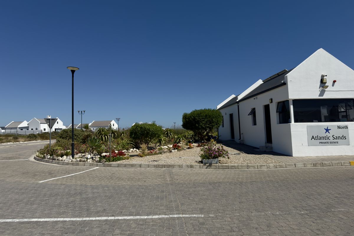 Build Your Coastal Home in Secure Atlantic Sands North – 506 m2 Vacant Stand Near the Beach - Photo 5