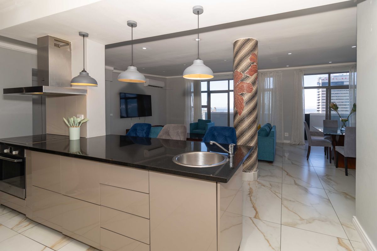 Flagship Penthouse Investment in Cape Town’s Icon Building - Photo 3