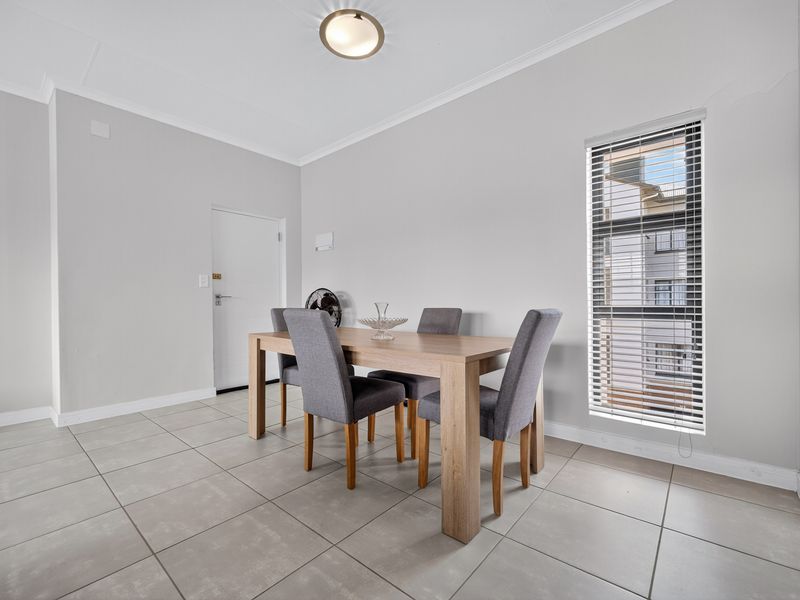 Beautiful Penthouse Apartment for Sale in Ballito Hills - Photo 6