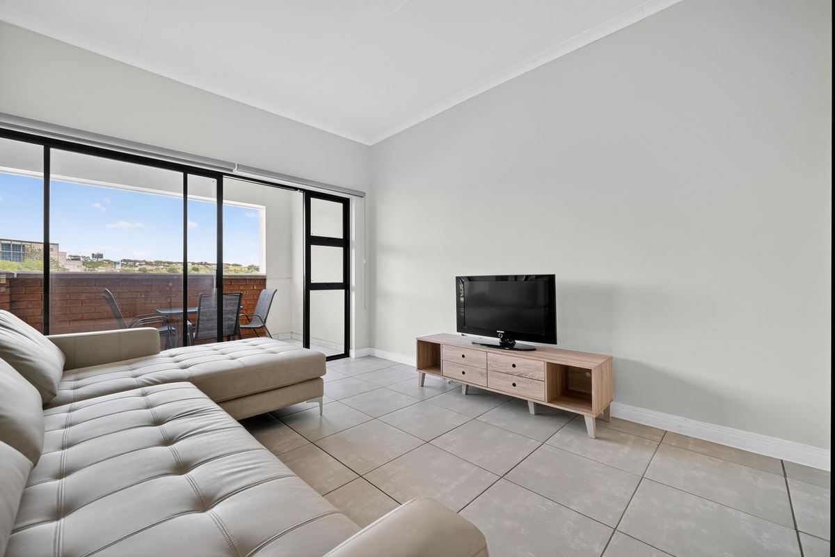 Beautiful Penthouse Apartment for Sale in Ballito Hills - Photo 4