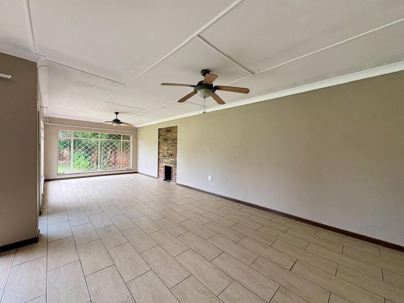 Stunning 3-Bedroom Family Home for Sale in Sonneveld Estate - Photo 10