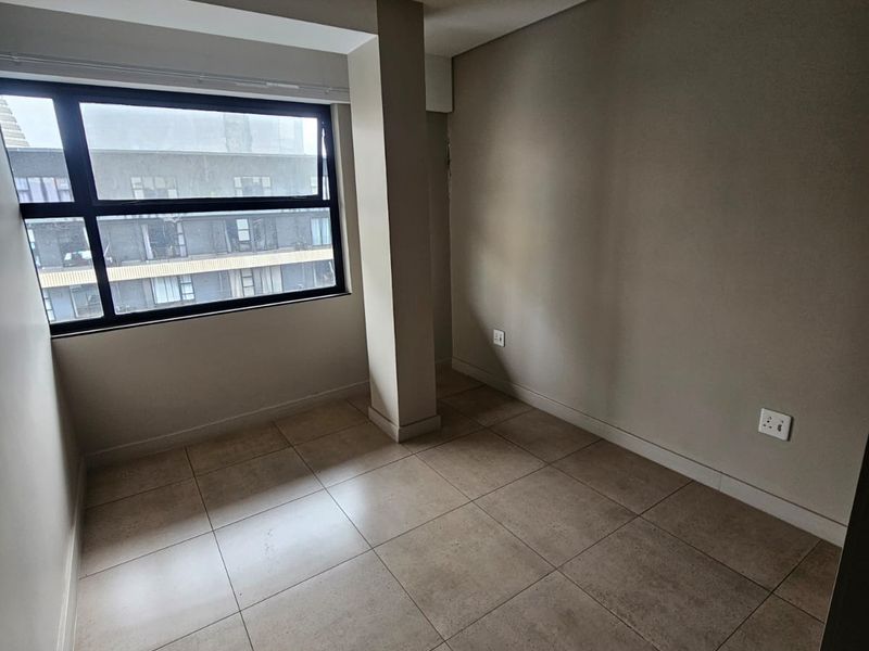 2 Bedroom Apartment for Sale, NOT TO BE MISSED!! - Photo 10