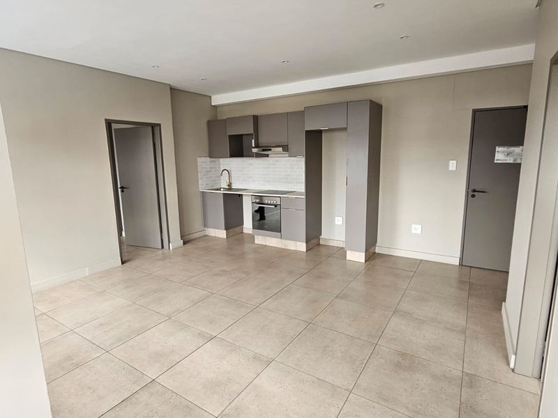 2 Bedroom Apartment for Sale, NOT TO BE MISSED!! - Photo 4