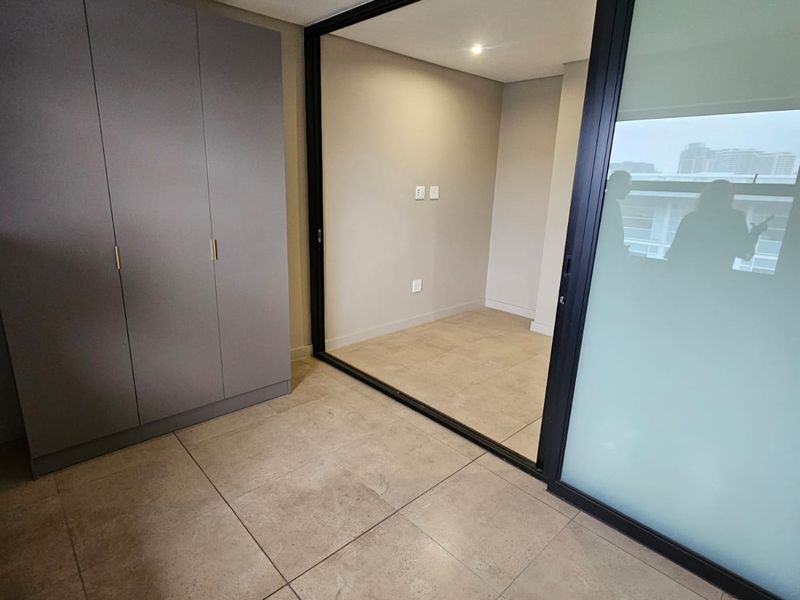 Stunning One Bedroom Apartments Available at Sort After BlackBrick 2 - Photo 2