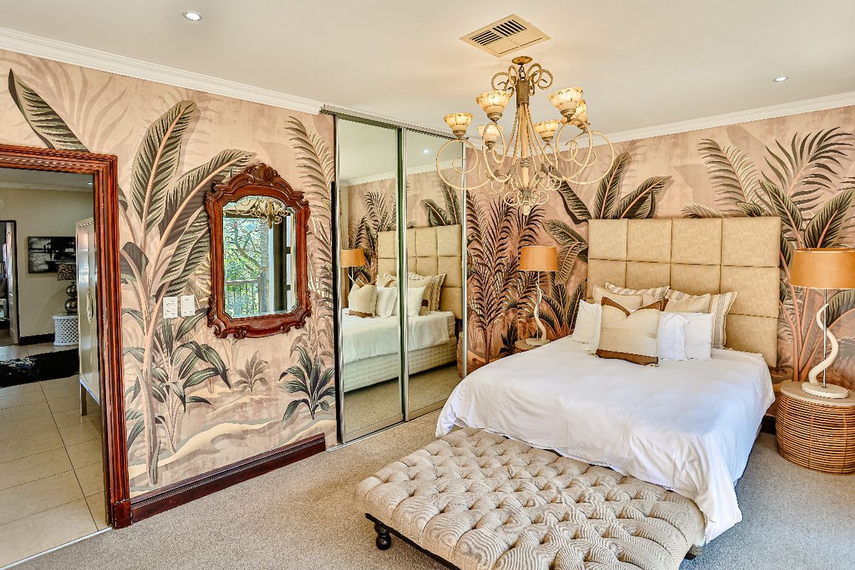 Sophisticated Designer Residence in a Zimbali Estate - Photo 4