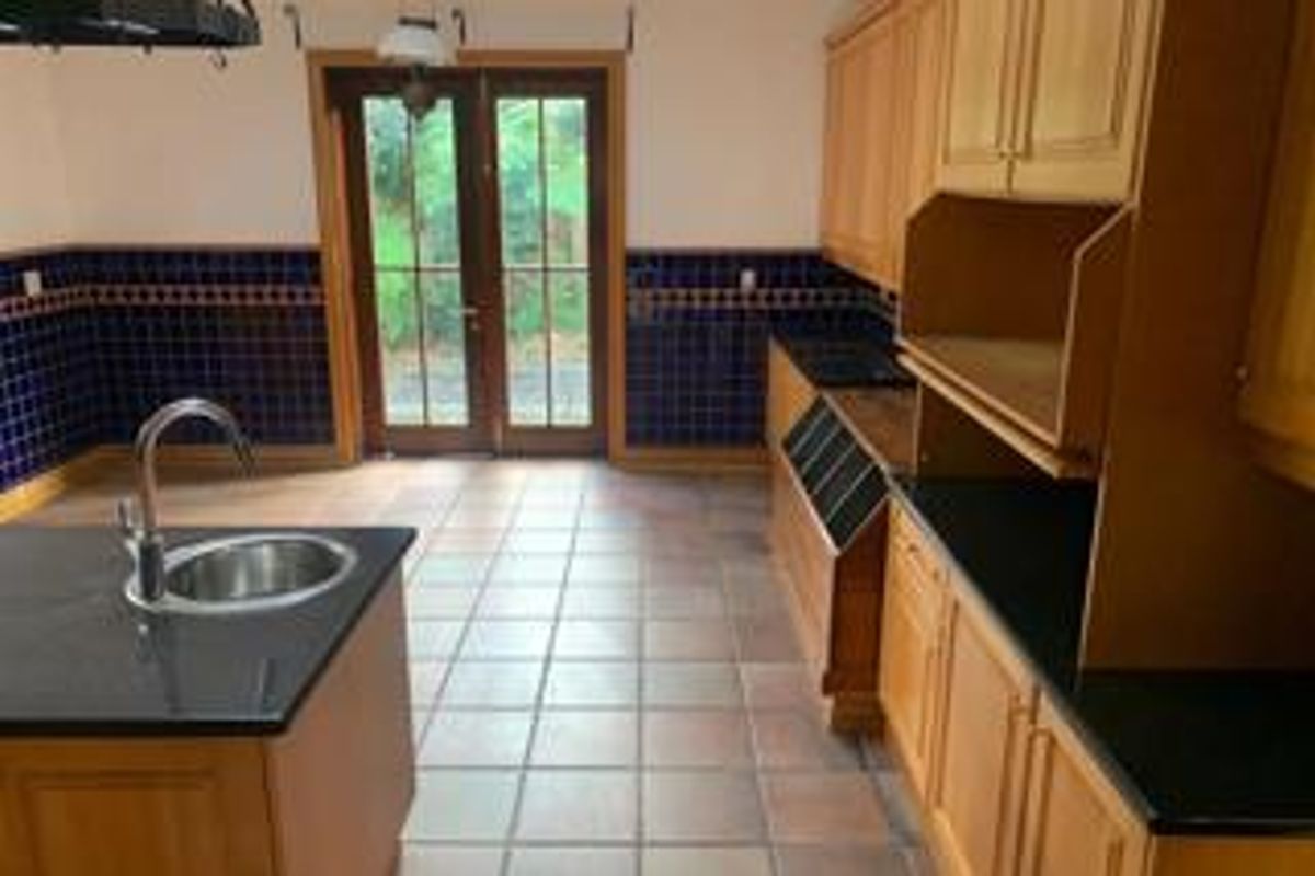 3 Bedroom House to Rent in Melrose - Photo 5