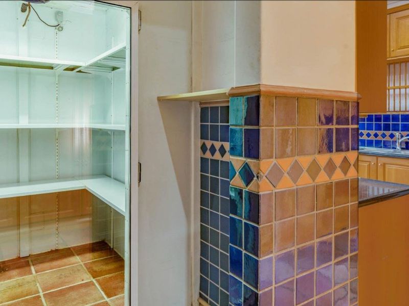 3 Bedroom House to Rent in Melrose - Photo 3