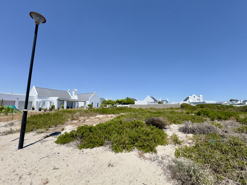 Prime Corner Stand Offering Space, Flexibility and Strong Future Value - Photo 3