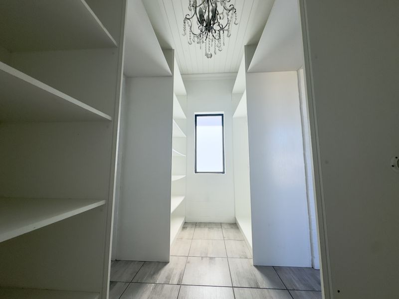 Modern 3-Bedroom Home in Atlantic Shores Private Estate - Photo 9