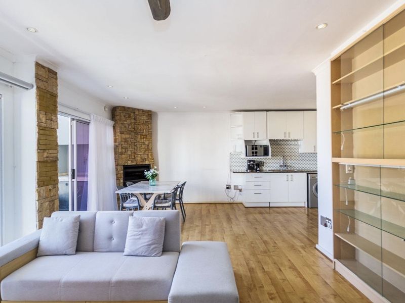 One bedroom apartment on the Beachfront - Photo 8