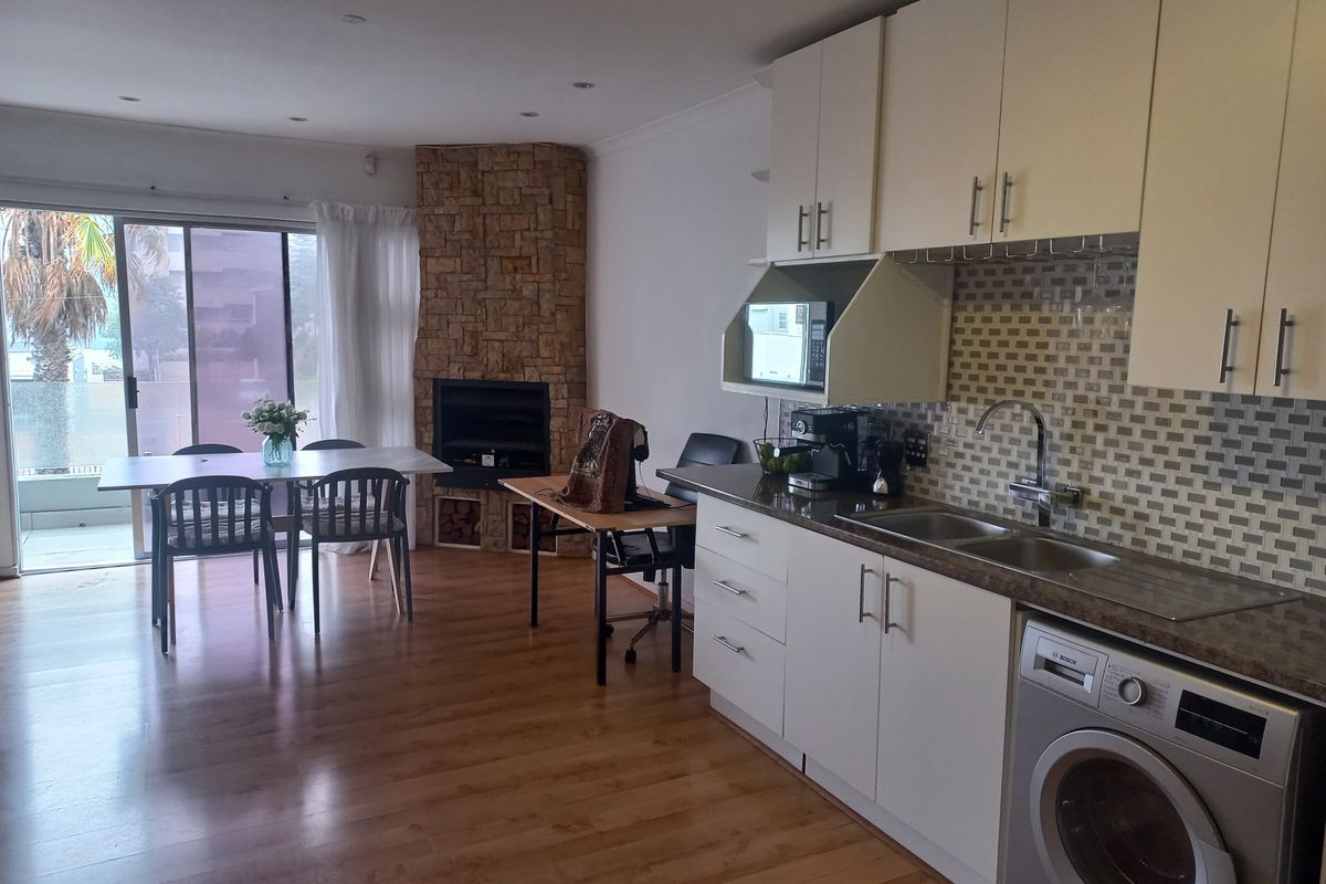 One bedroom apartment on the Beachfront - Photo 3