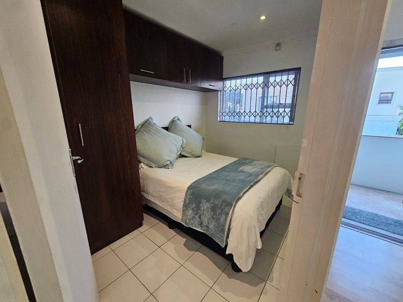 One bedroom apartment on the Beachfront - Photo 2