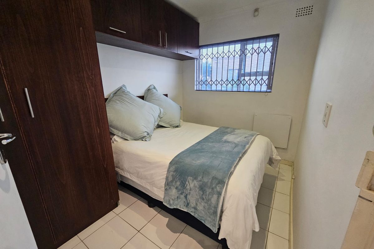 One bedroom apartment on the Beachfront - Photo 3
