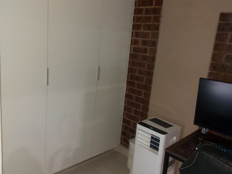 Modern One Bedroom unit located in Umhlanga ridge. - Photo 7