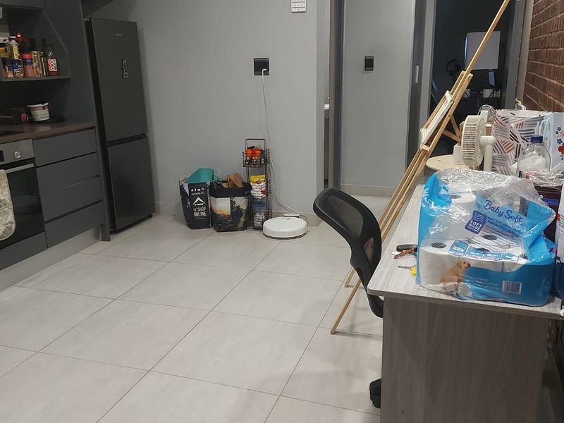 Modern One Bedroom unit located in Umhlanga ridge. - Photo 3