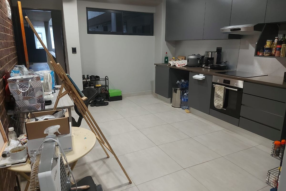 Modern One Bedroom unit located in Umhlanga ridge. - Photo 2