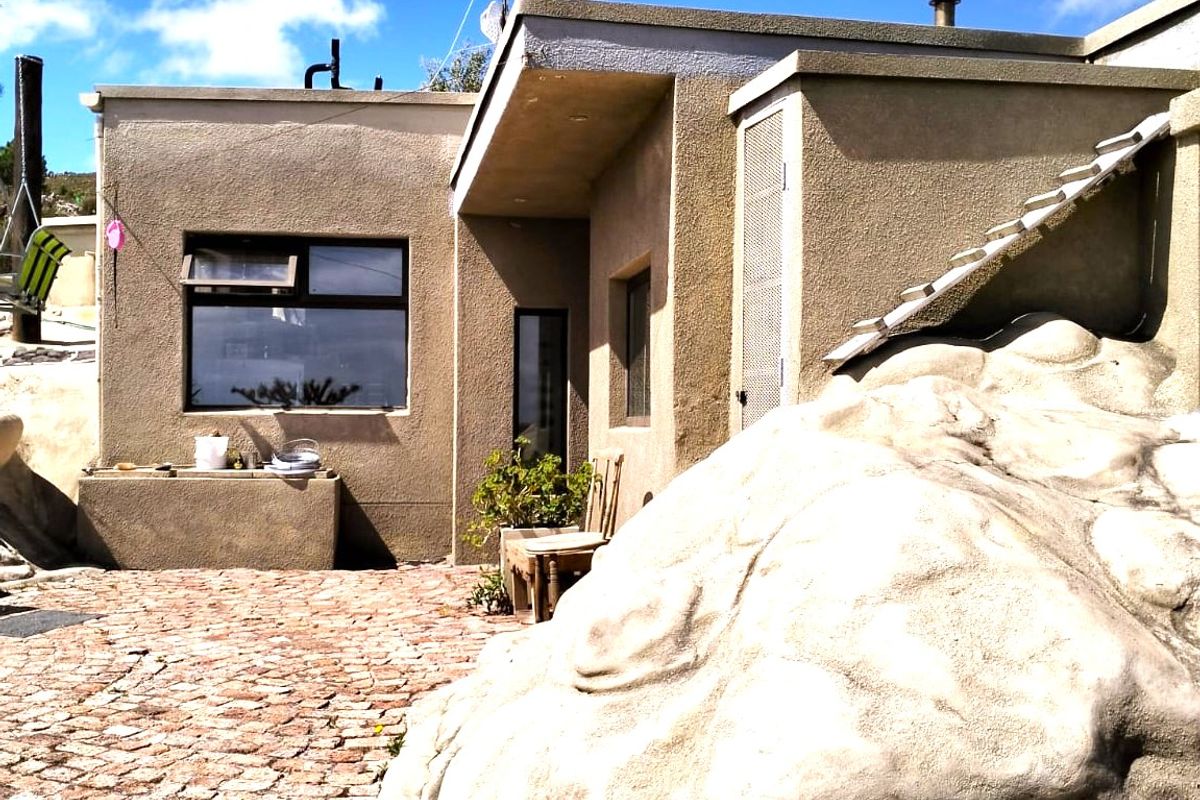 House For Sale in Baardkeerdersbos with Panoramic views - Photo 4