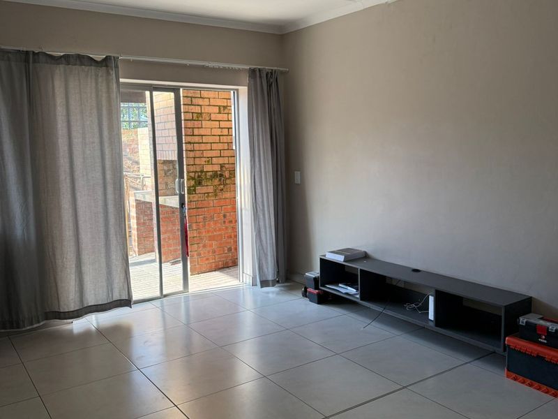 Apartment Rental Monthly In Witbank - Photo 9