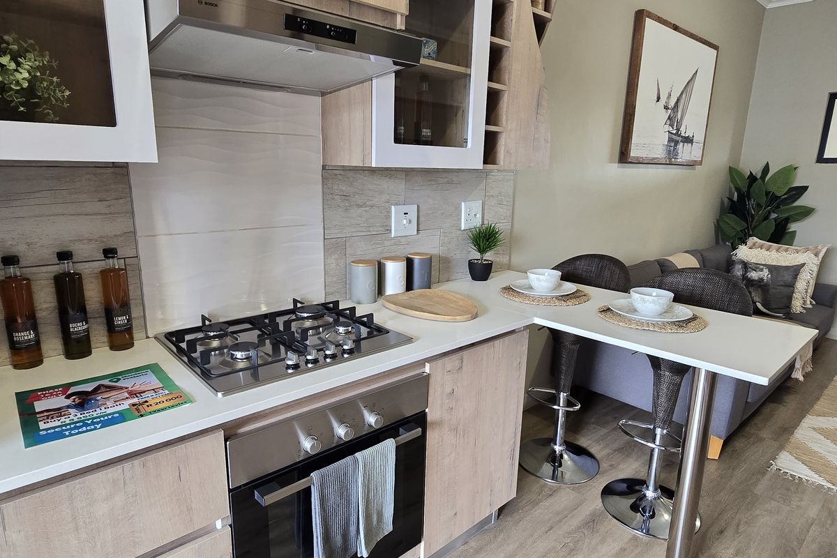 Apartment For Sale In Pretoria - Photo 2