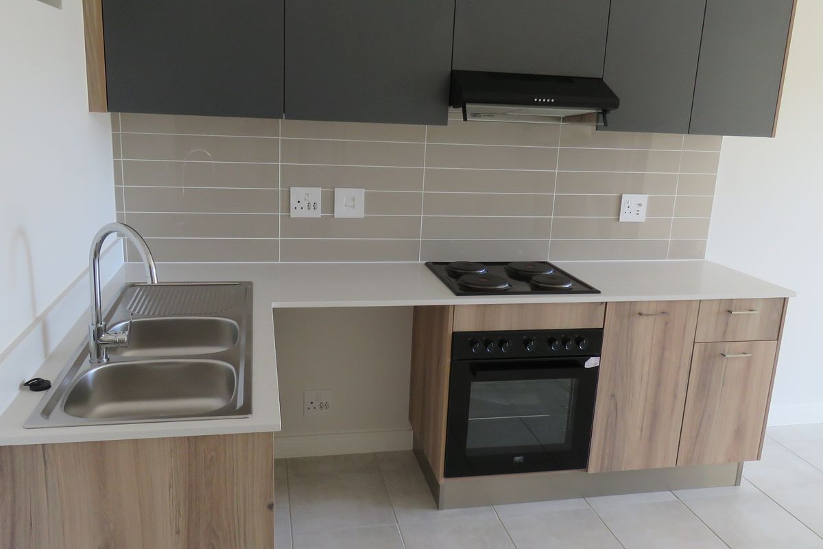 Unfurnished 1 bed Apartment to rent in Greenbay Eco Estate - Photo 2