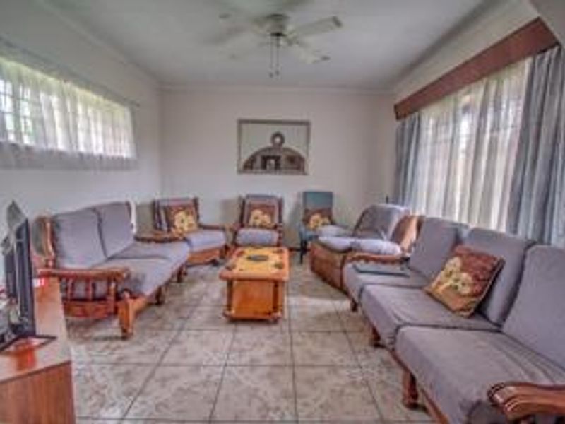 Secure Family Living! - Photo 9