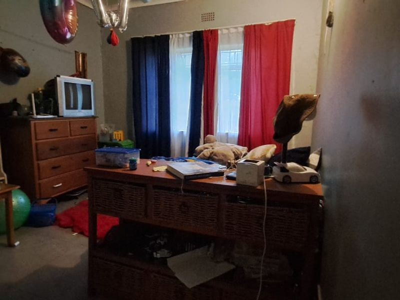 3 Bedroom house for sale  in Strubenvale Ext 2 - Photo 6