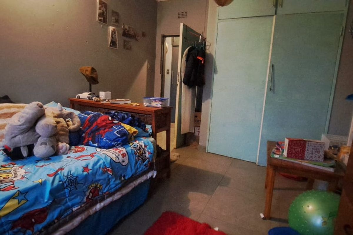 3 Bedroom house for sale  in Strubenvale Ext 2 - Photo 5