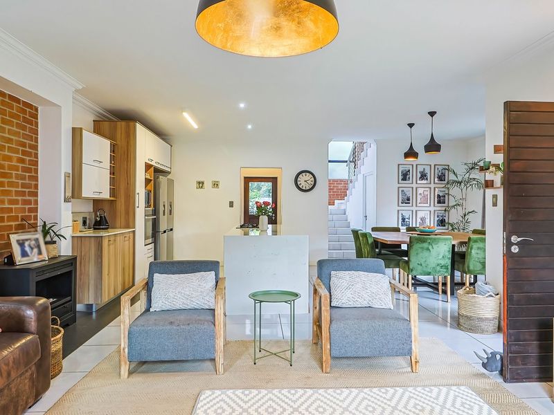 Modern, Energy-Efficient Family Home with Beautifully Redone Garden - Photo 8