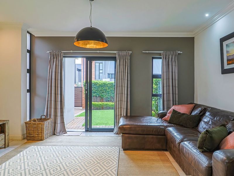 Modern, Energy-Efficient Family Home with Beautifully Redone Garden - Photo 6