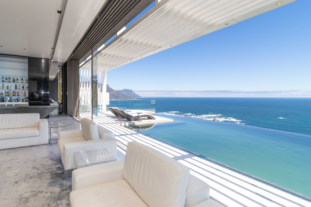 Seven-Level SAOTA Residence with Endless Atlantic Views in Clifton - Photo 2