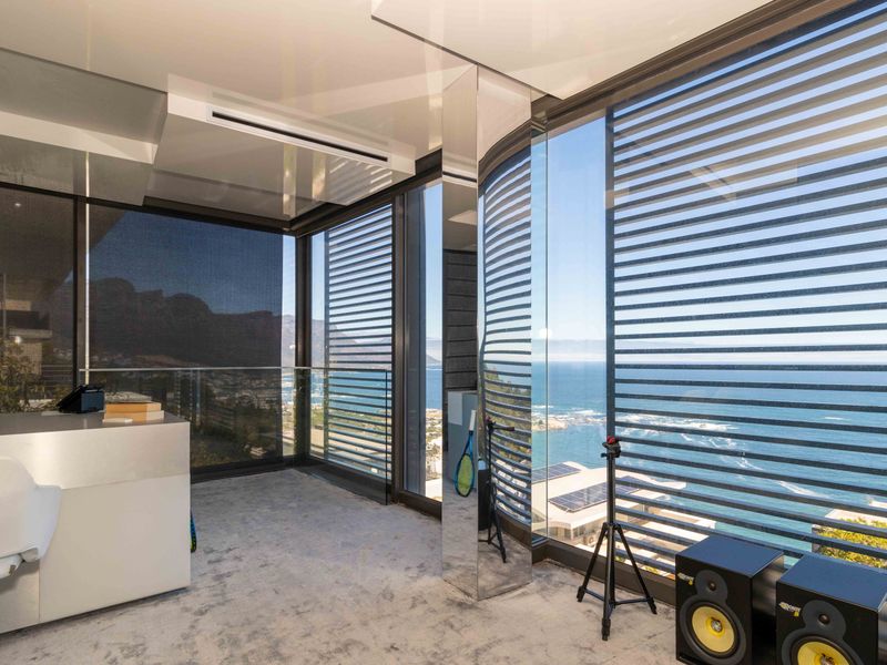 Seven-Level SAOTA Residence with Endless Atlantic Views in Clifton - Photo 9