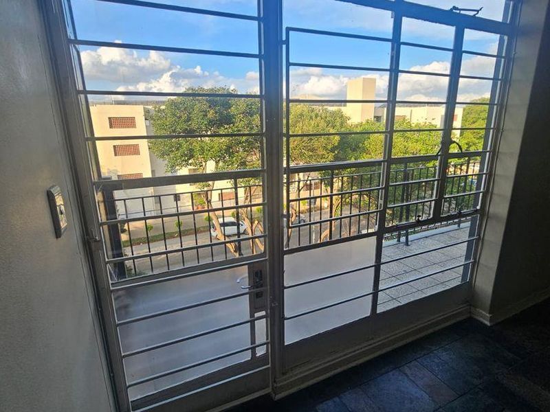 Newly Renovated Apartment for Rent DONT MISS OUT - Photo 3