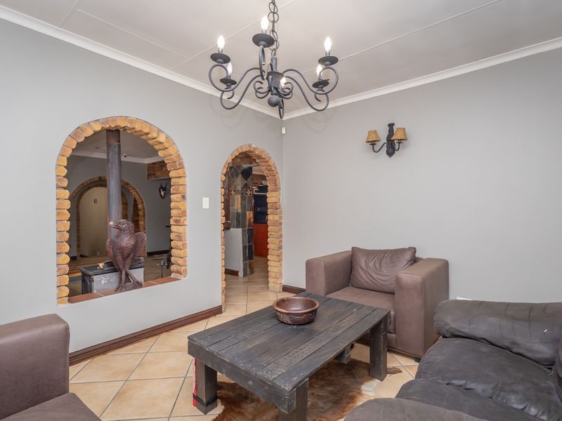 Spacious 4-Bedroom Family Home in Ifafi - Photo 9