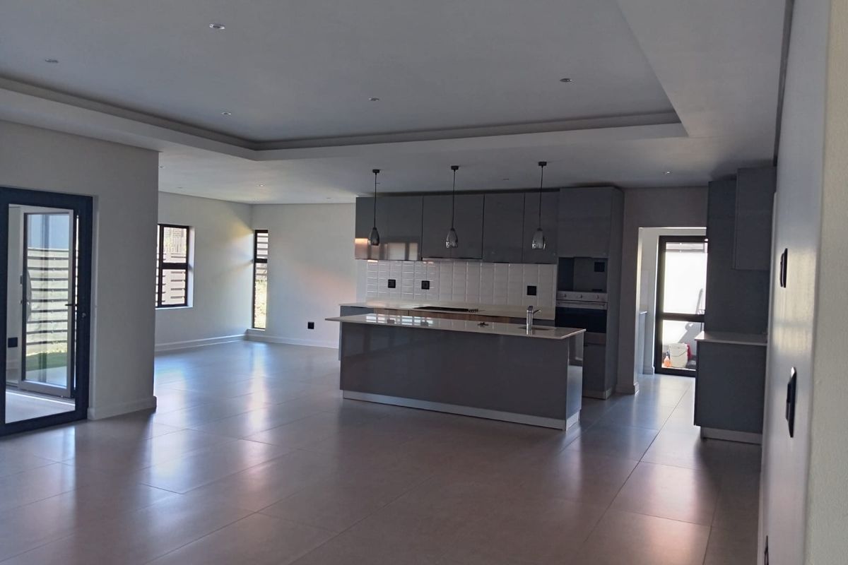 IZINGA HILLS ESTATE: Your Dream Home Awaits! 🌟 - Photo 5