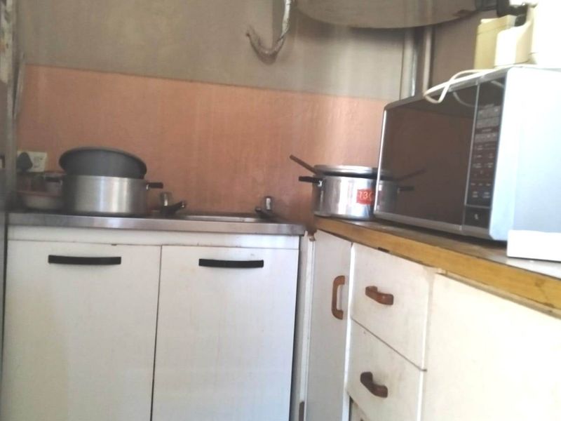 CENTRAL BACHELOR APARTMENT FOR SALE - Photo 3