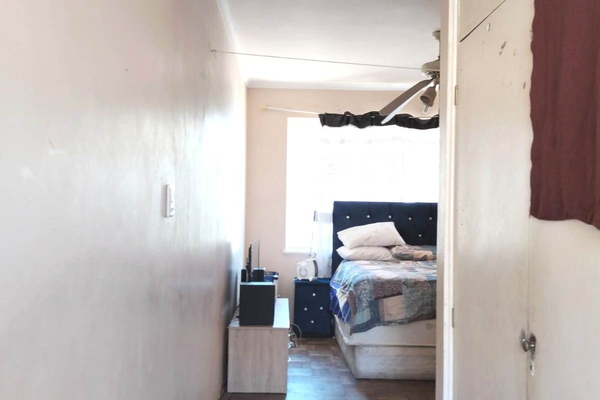 CENTRAL BACHELOR APARTMENT FOR SALE - Photo 5