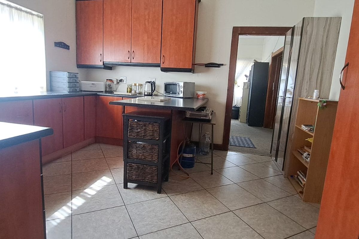3 Bedroom house for sale in Brakpan - Photo 5
