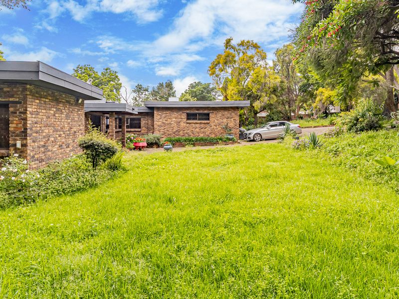 House Pending Sale In Randburg - Photo 3