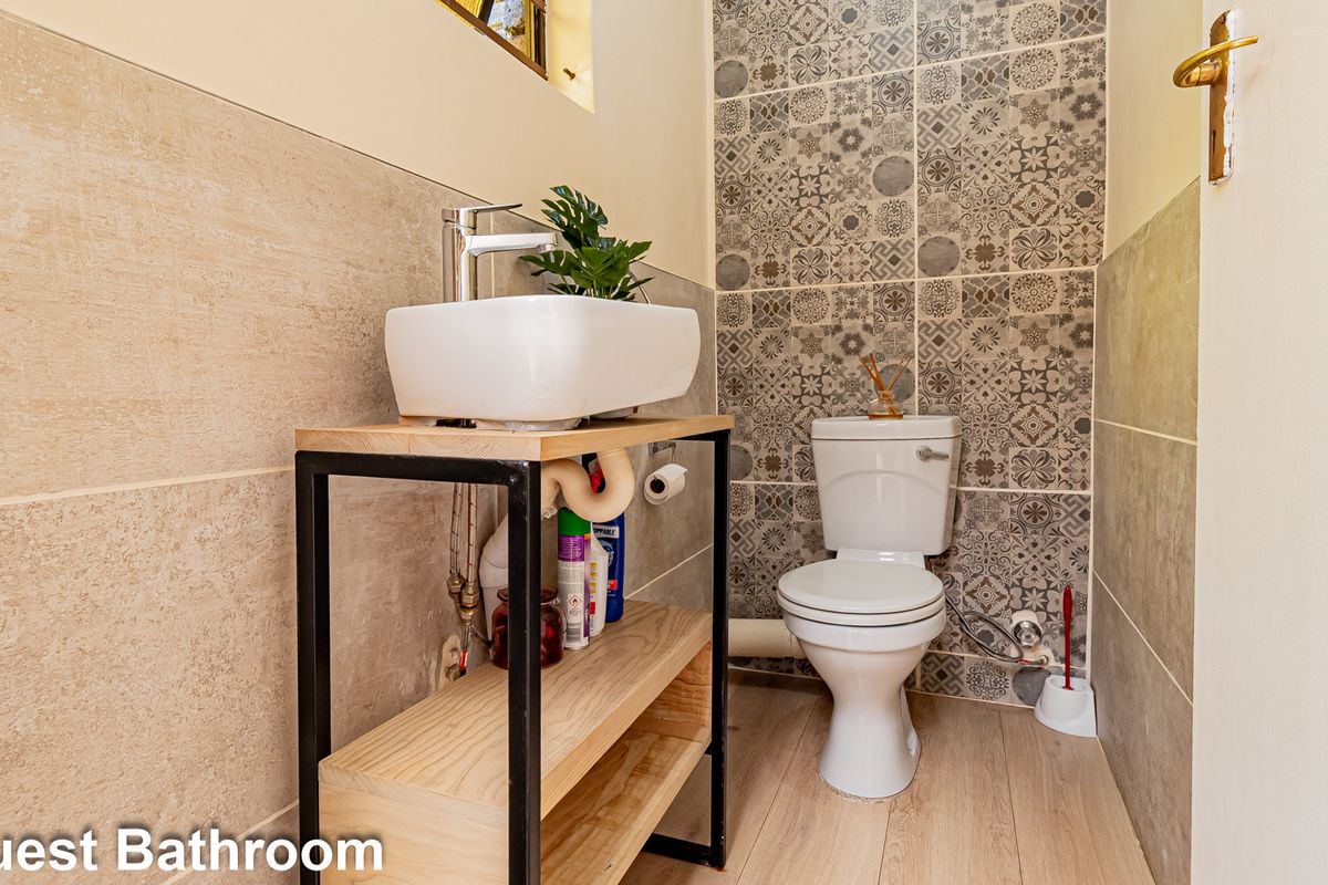 House Pending Sale In Randburg - Photo 5