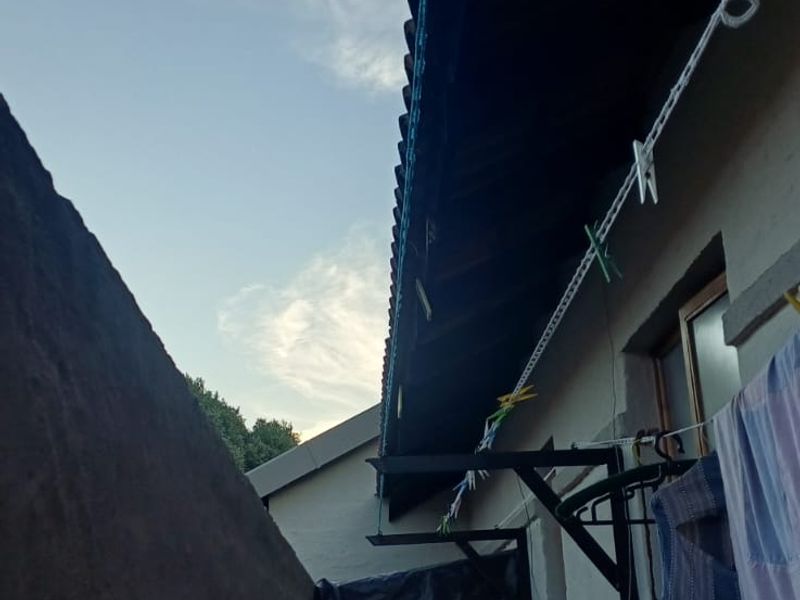 Modern 3-Bedroom Townhouse for Sale in Vaalpark - Photo 6