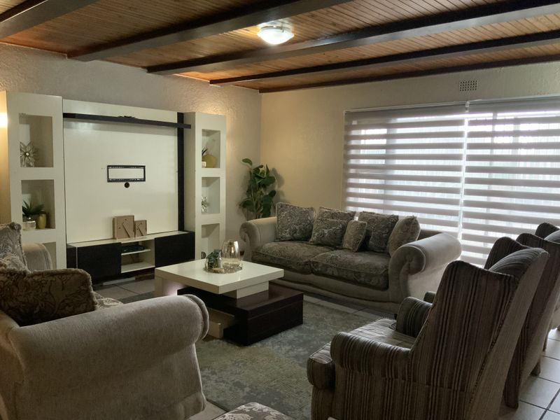3 bedroom home for sale in Boksburg south - Photo 2