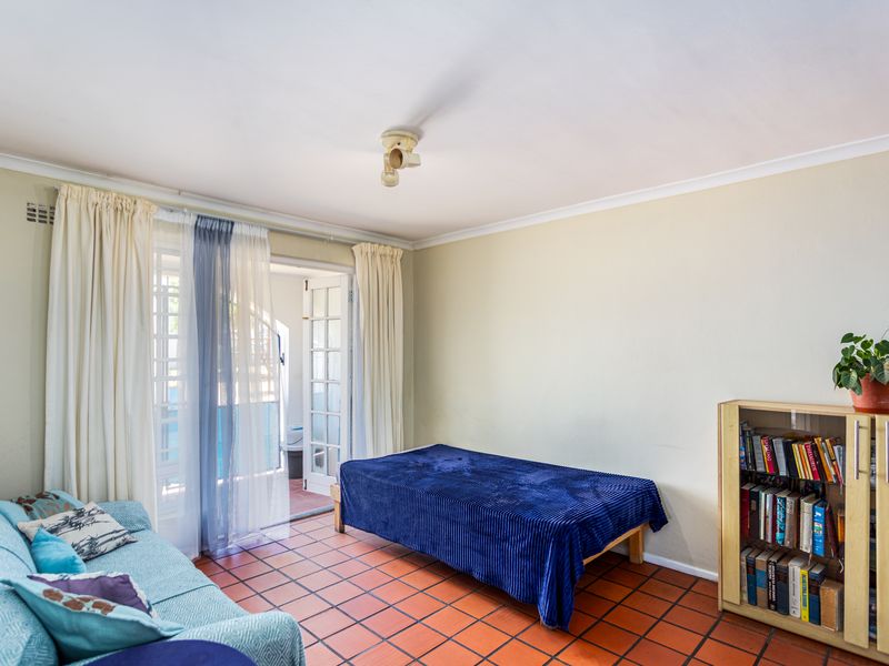 2 Bedroom , 1 bathroom ,Ground floor in the heart of West Beach - Photo 7