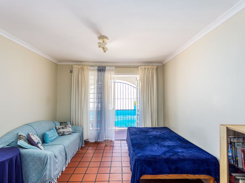 2 Bedroom , 1 bathroom ,Ground floor in the heart of West Beach - Photo 6