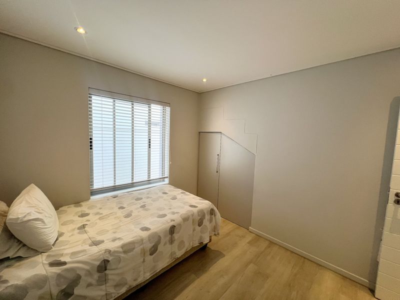 Modern 3-Bedroom Home for Rent in the Prestigious Le Parc Residential Estate – Paarl South -1st June - Photo 8