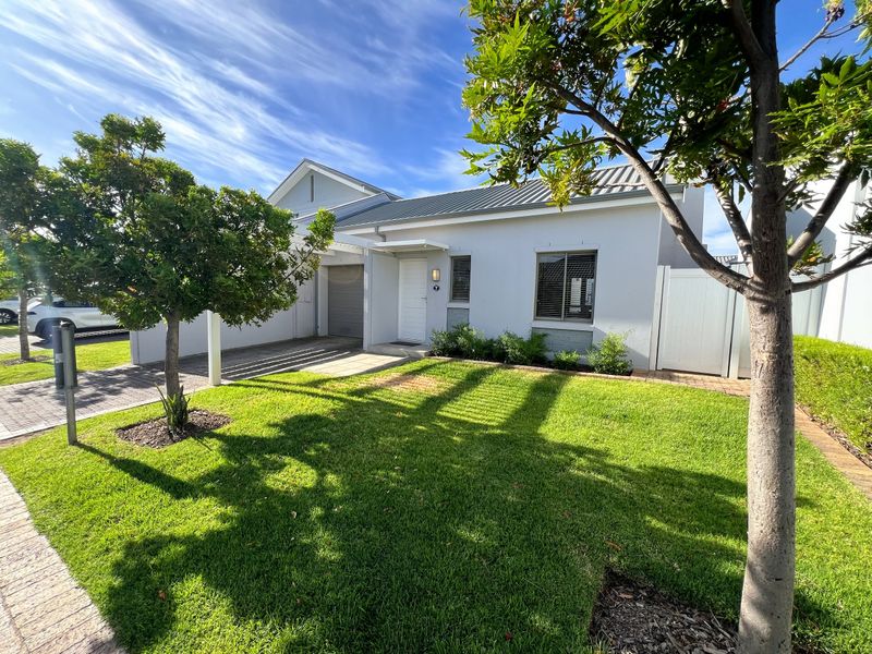 Modern 3-Bedroom Home for Rent in the Prestigious Le Parc Residential Estate – Paarl South - Photo 2